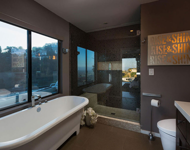 1733 Sunset Plaza Drive - Photo Thumbnail 39