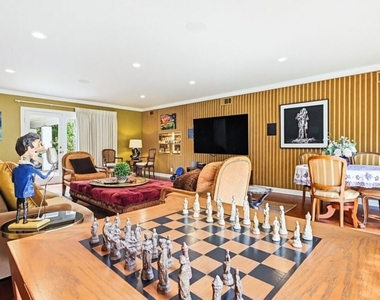 516 S Rimpau Boulevard - Photo Thumbnail 42