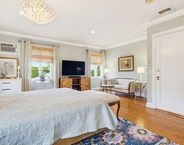 516 S Rimpau Boulevard - Photo Thumbnail 55