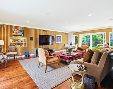 516 S Rimpau Boulevard - Photo Thumbnail 39