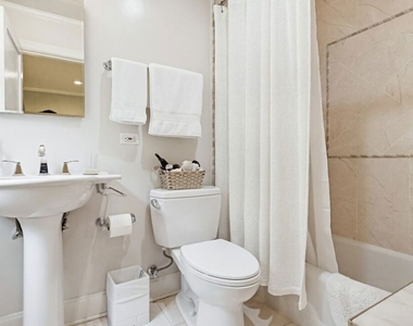 516 S Rimpau Boulevard - Photo Thumbnail 35