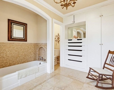 516 S Rimpau Boulevard - Photo Thumbnail 53