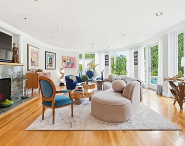 516 S Rimpau Boulevard - Photo Thumbnail 19
