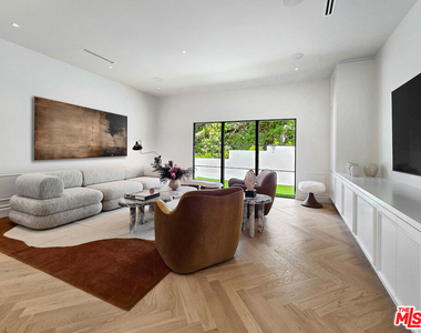 2288 Coldwater Canyon Drive - Photo Thumbnail 8