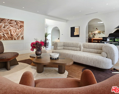 2288 Coldwater Canyon Drive - Photo Thumbnail 16