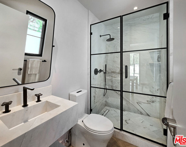 2288 Coldwater Canyon Drive - Photo Thumbnail 35