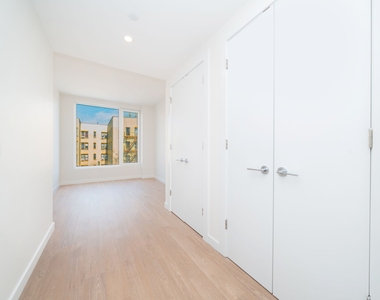 Sedgwick Avenue - Photo Thumbnail 8