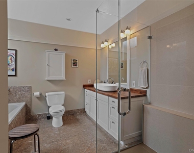 493 Warburton Avenue - Photo Thumbnail 20