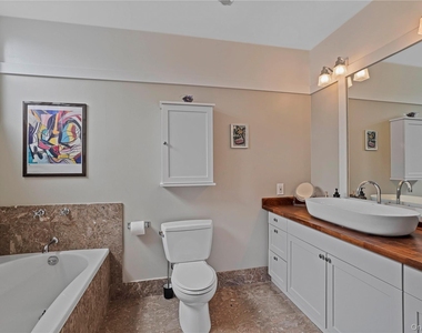 493 Warburton Avenue - Photo Thumbnail 19