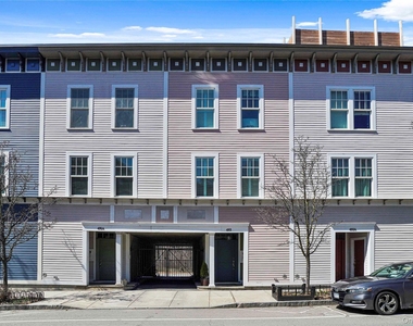 493 Warburton Avenue - Photo Thumbnail 33