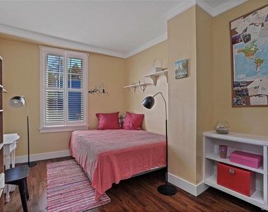 493 Warburton Avenue - Photo Thumbnail 23
