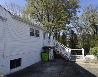3931 Dominion Drive - Photo Thumbnail 7