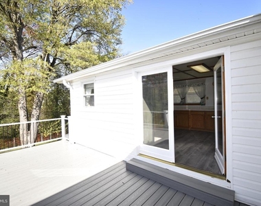 3931 Dominion Drive - Photo Thumbnail 12