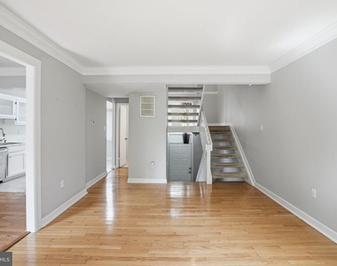 2916 Cantania Place - Photo Thumbnail 3