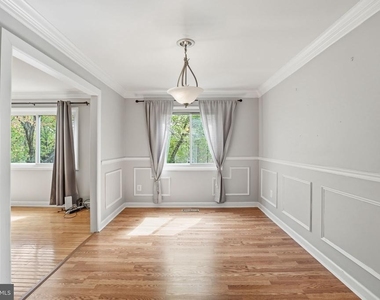2916 Cantania Place - Photo Thumbnail 4