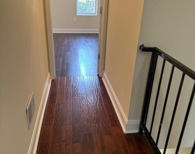 2242 N Carlisle Street - Photo Thumbnail 8