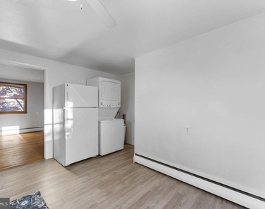 225 Pershing Avenue - Photo Thumbnail 11