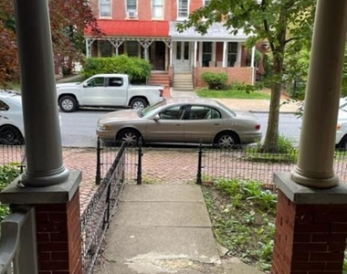 430 S Walnut Street - Photo Thumbnail 6