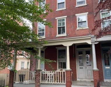 430 S Walnut Street - Photo Thumbnail 7