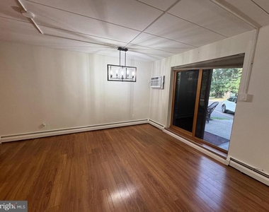 1575 W Street Road - Photo Thumbnail 14