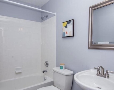 8800 Community Square Lane - Photo Thumbnail 23