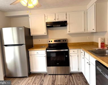 14013 Teaneck Terrace - Photo Thumbnail 16