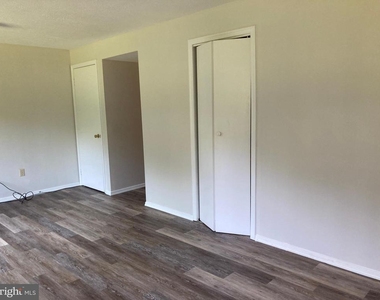 11145 Captains Walk Court - Photo Thumbnail 16
