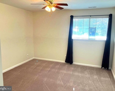 10713 Hampton Mill Terrace - Photo Thumbnail 6