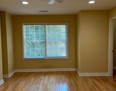 18 Nantucket Court - Photo Thumbnail 39