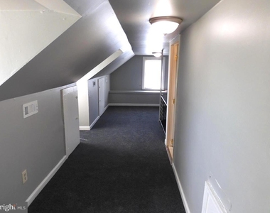 8220 Cornwall Road - Photo Thumbnail 10