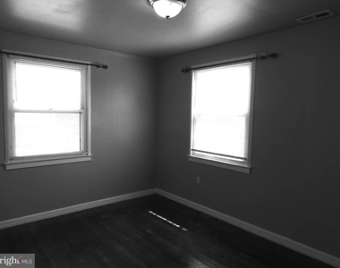 8220 Cornwall Road - Photo Thumbnail 15