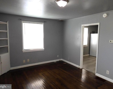 8220 Cornwall Road - Photo Thumbnail 4