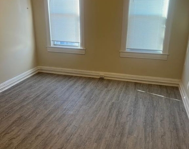 717 N Luzerne Avenue - Photo Thumbnail 5