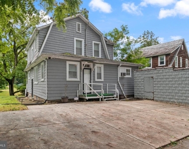 3904 Gwynns Falls Parkway - Photo Thumbnail 21
