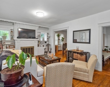3904 Gwynns Falls Parkway - Photo Thumbnail 1