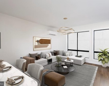 301 W Franklin Street - Photo Thumbnail 3