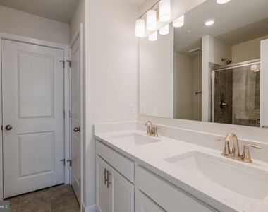 1801 Guilford Avenue - Photo Thumbnail 9