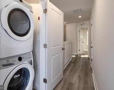 1801 Guilford Avenue - Photo Thumbnail 7