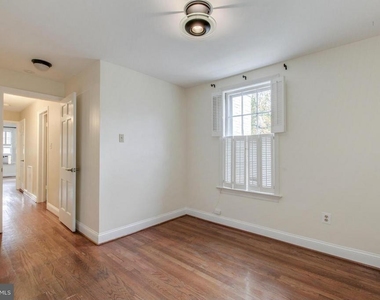 1401 35th Street Nw - Photo Thumbnail 9