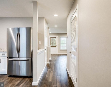 2648 Se Bowen Road Se - Photo Thumbnail 10