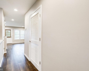 2648 Se Bowen Road Se - Photo Thumbnail 7