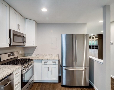 2648 Se Bowen Road Se - Photo Thumbnail 8