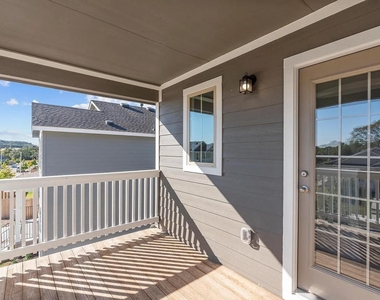 1725 Lakota Ln - Photo Thumbnail 11