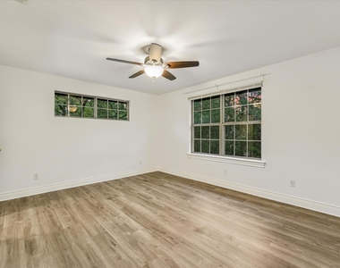 104 Upolu Ct - Photo Thumbnail 12