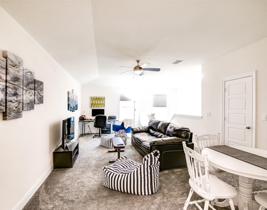 7616 Groundhog Way - Photo Thumbnail 25