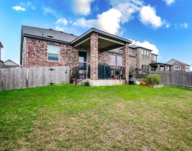 7616 Groundhog Way - Photo Thumbnail 30