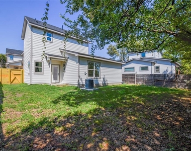7103 Bennett Ave - Photo Thumbnail 18