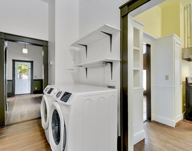 304 Olive St - Photo Thumbnail 13
