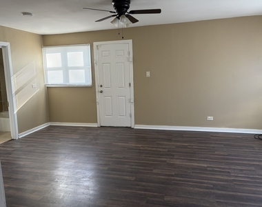16130 Justine Street - Photo Thumbnail 10