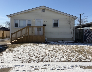 16130 Justine Street - Photo Thumbnail 15